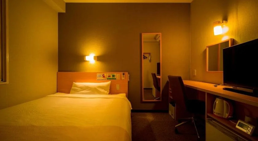 Super Hotel Yokkaichi Route 1