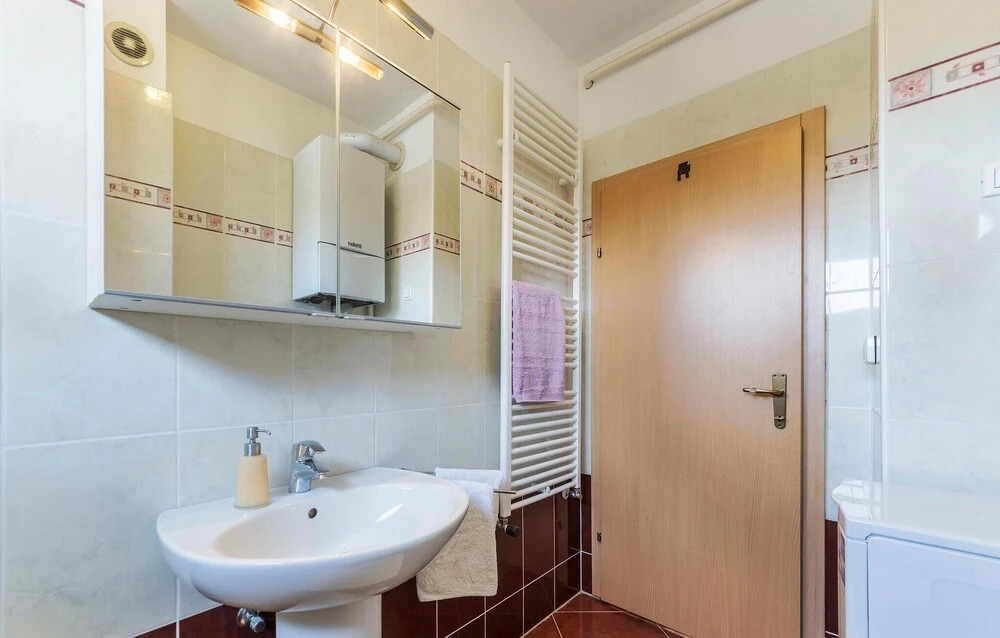 Beautiful Apartment in Pula With 2 Bedrooms and Wifi