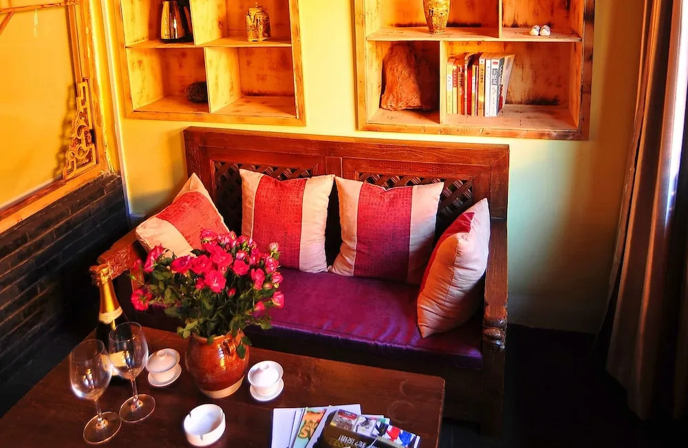 Bamboo Inn