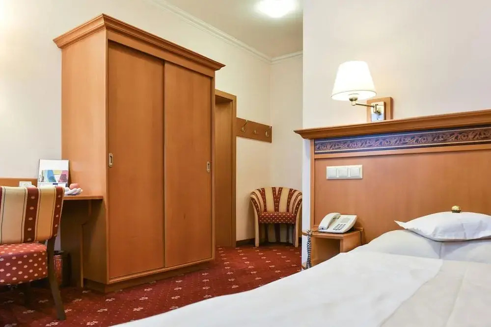 Hotel Alexandra