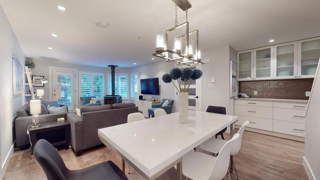 2BR Renovated Townhouse in Benchlands by Harmony Whistler