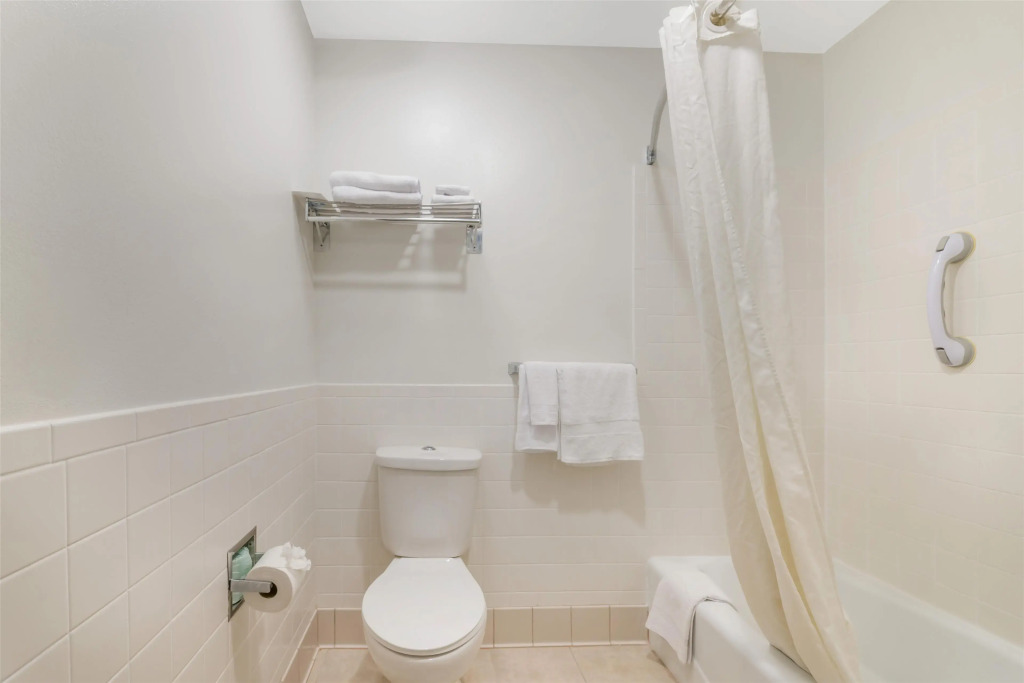 Best Western Maritime Inn