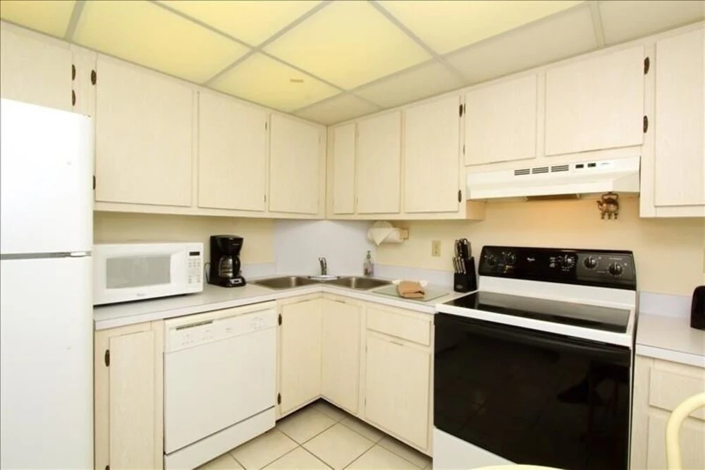 Sst3-1407 - South Seas Tower 2 Bedroom Condo by Redawning