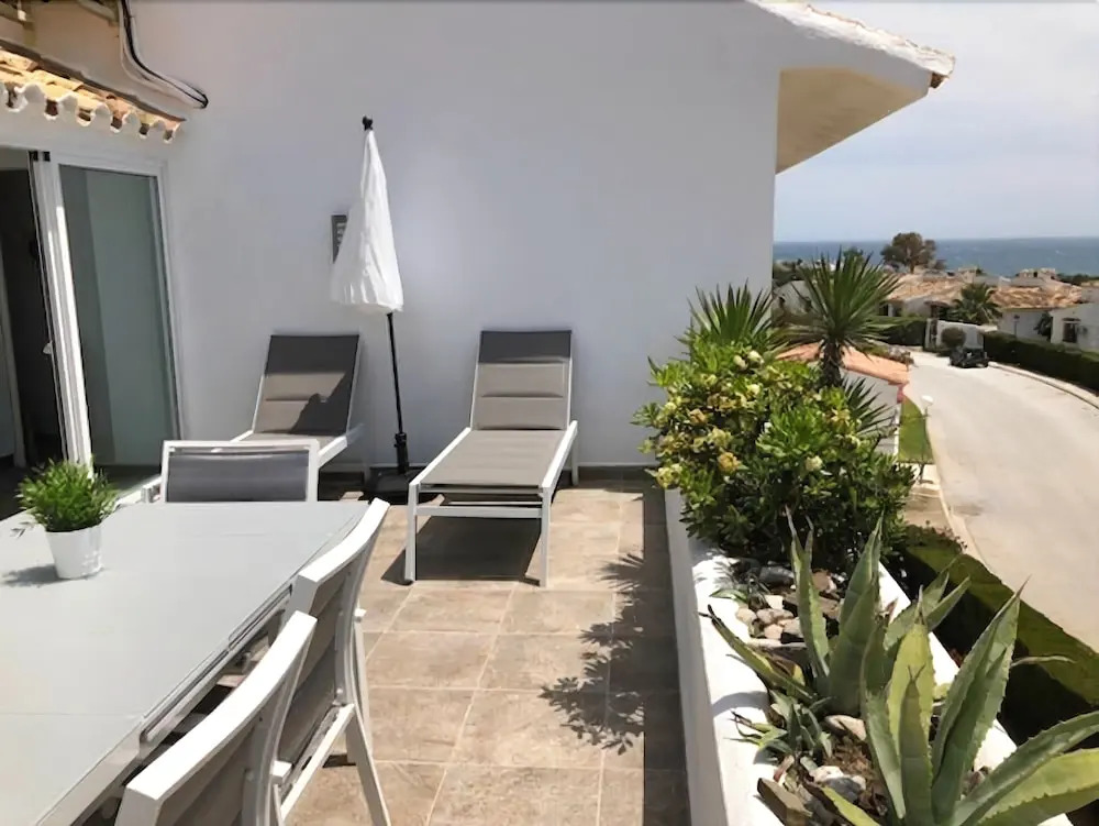 Wonderful Beachclose 2BR Apartment Ref 109