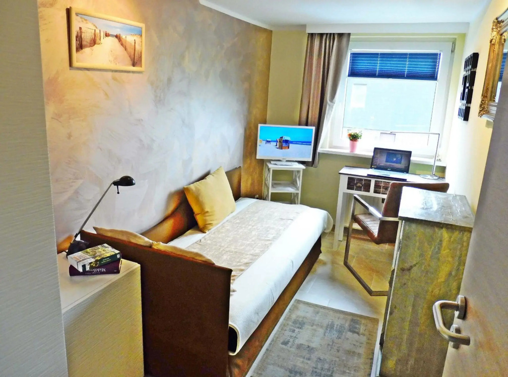 4-Zimmer-Ferienwohnung Deichwiese in Westerland / 3 Schlafzimmer / Garten / 2 - 5 Pers
