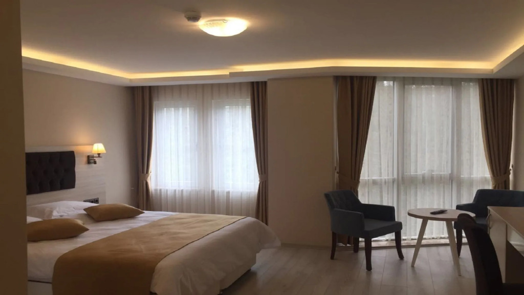 Gold Mina Hotel