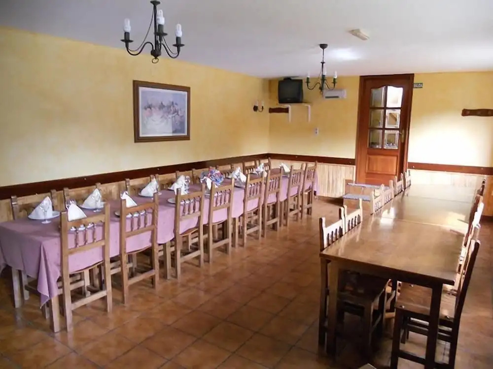 Pensión O' Mesón