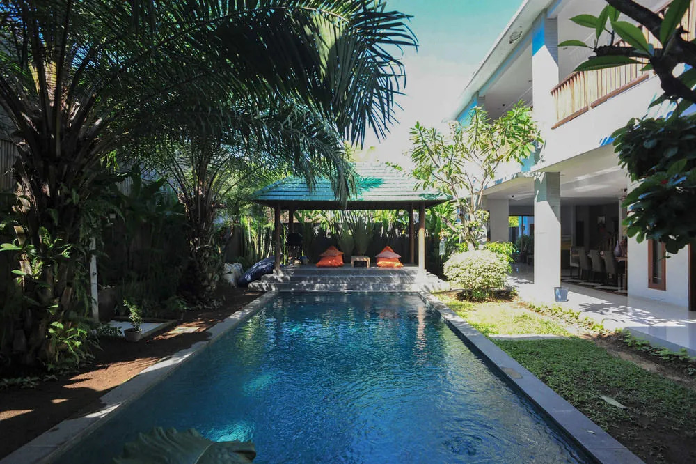 Airy Seminyak Kerobokan Tangkuban Perahu Gang Tunjung Dua 9 Bali
