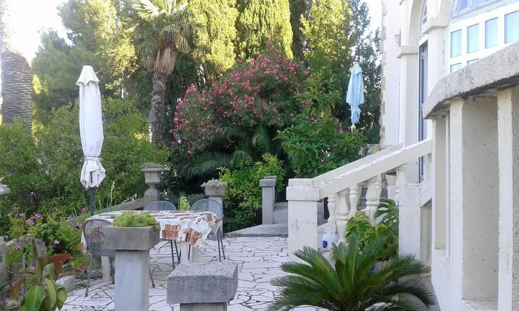 Villa Tiha