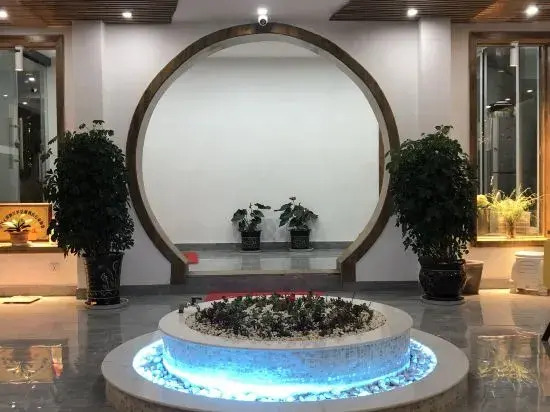 Lugu Lake Jiangnan Yaju Hostel
