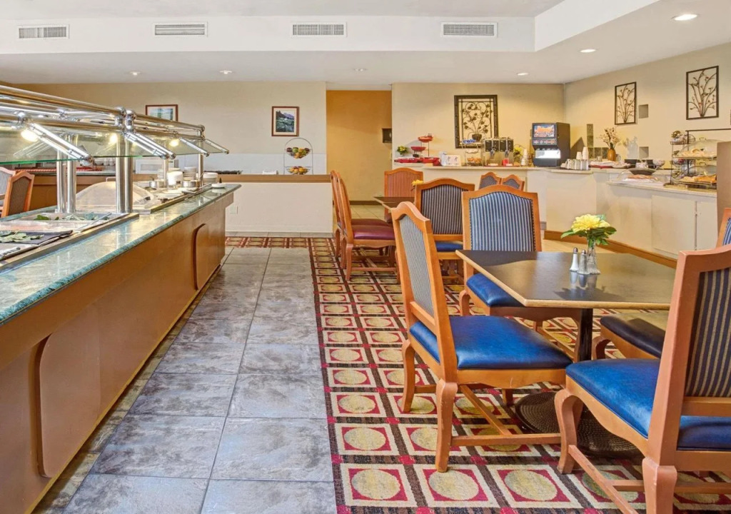 Four Points by Sheraton Englewood Centennial Airport