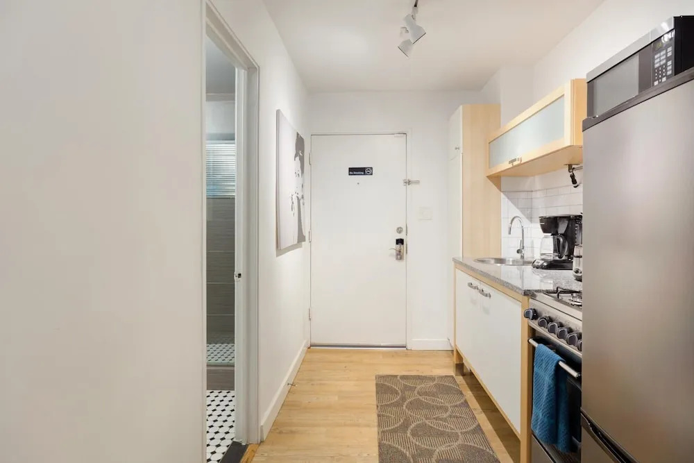 CPE Safe Quiet Studio w Comfortable Bed