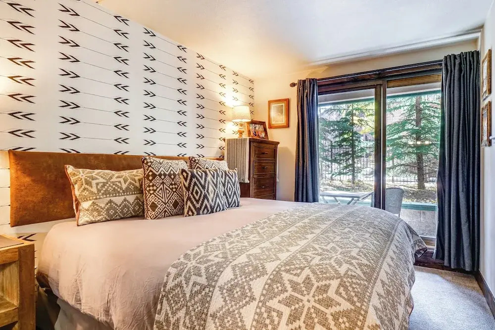 Breck Ski-in/ski-out Condo Near Main Street!