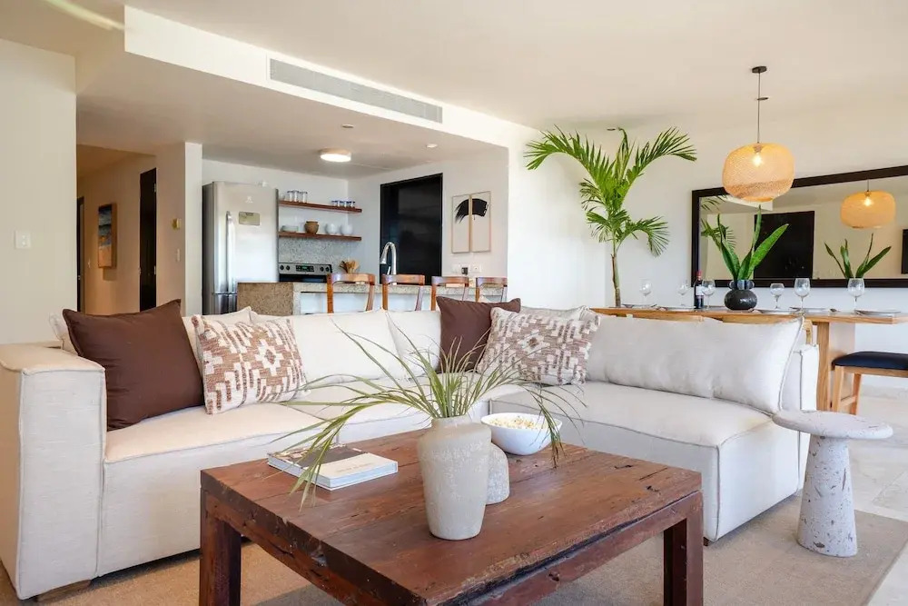 Elements 124 - No Ota 2 Bedroom Condo by RedAwning