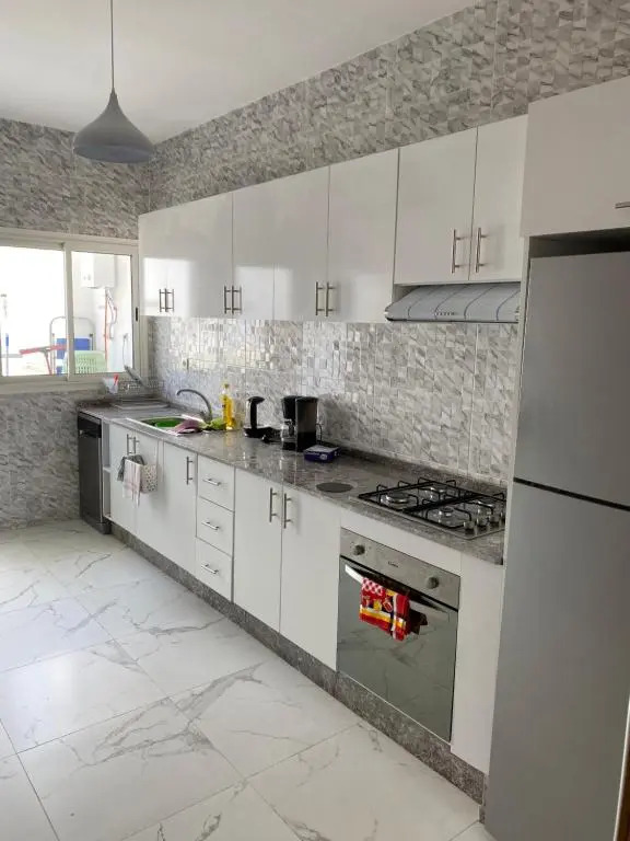 Lovely 4-Bedroom Condo with Pool