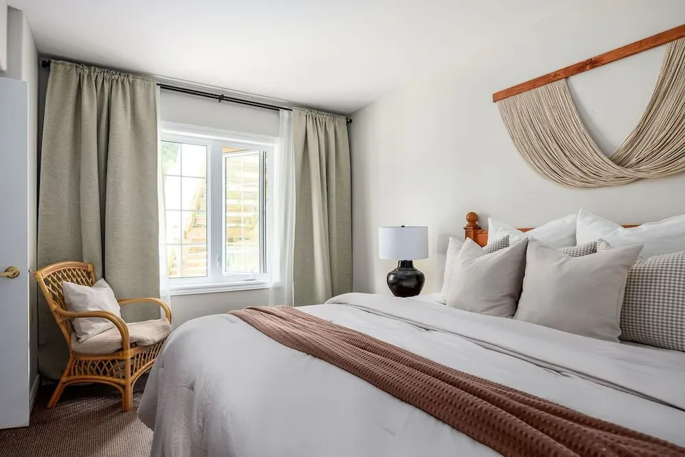 Horseshoe Valley Suites - The Sierra