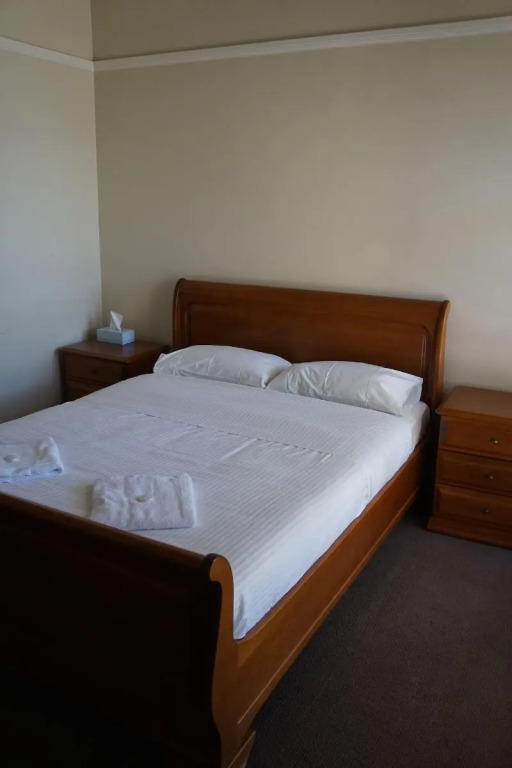 Palace Hotel Mortlake Sydney