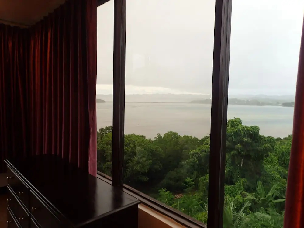 Cliffside View Hotel