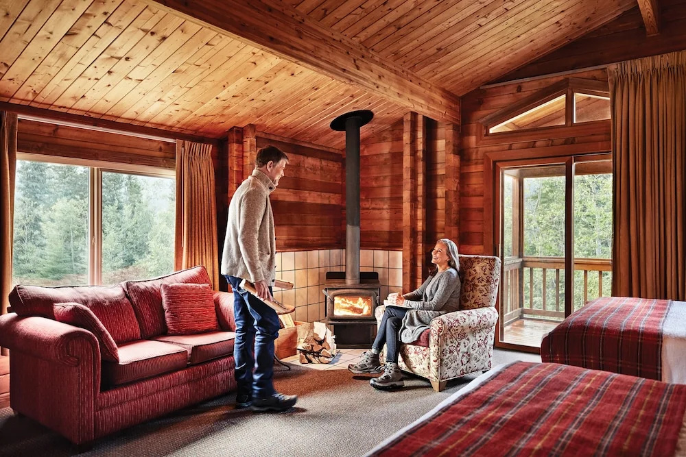 Kenai Princess Wilderness Lodge