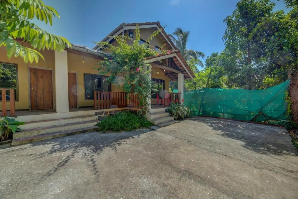 Tejaswee Bungalow