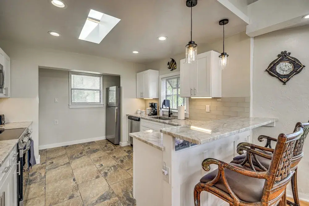 3 Mi to Beach & Boardwalk: Riverfront Daytona Home