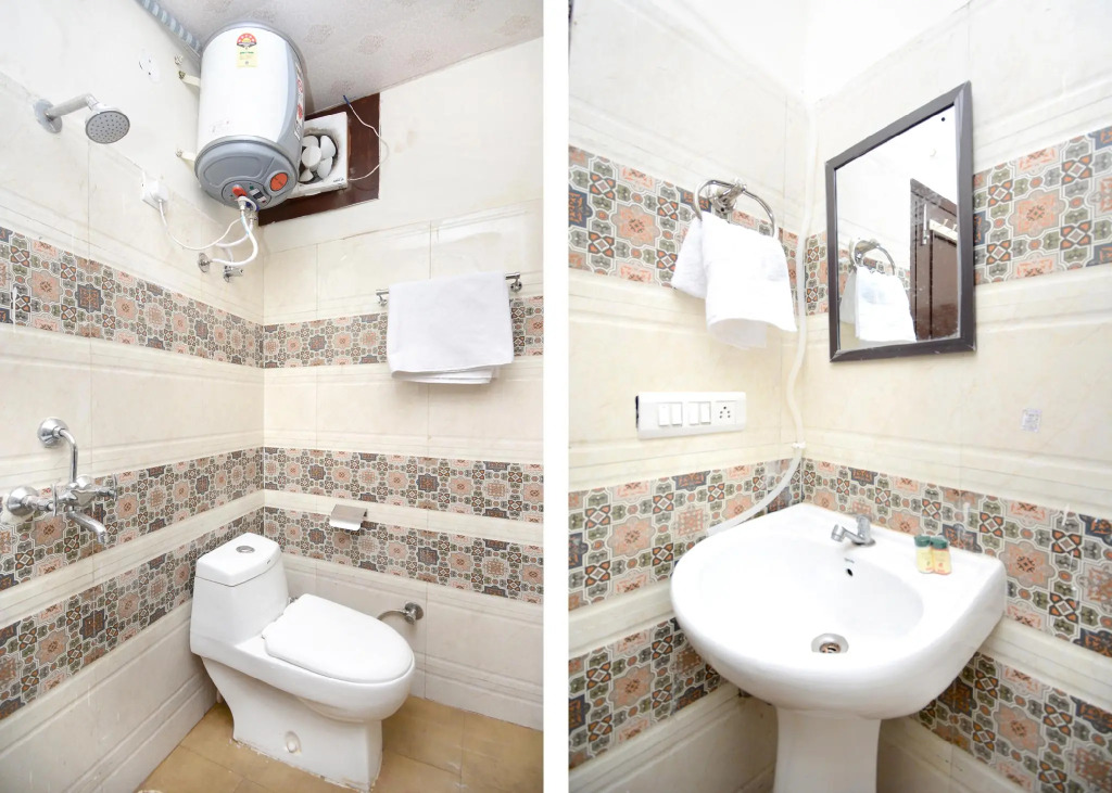 OYO 17133 Hotel Anmol