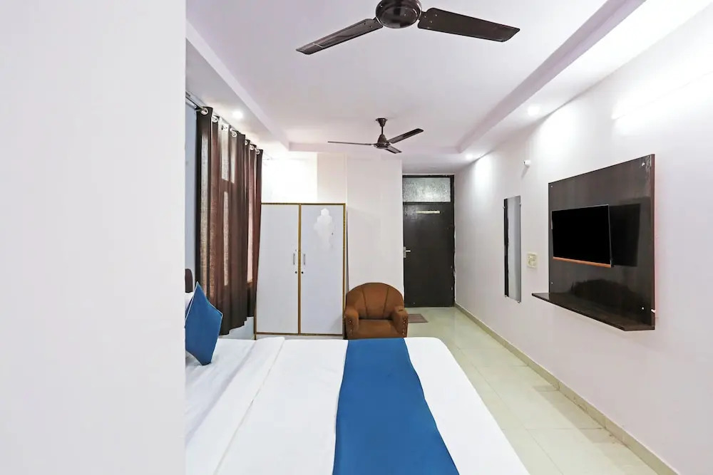 FabHotel Grand Victory