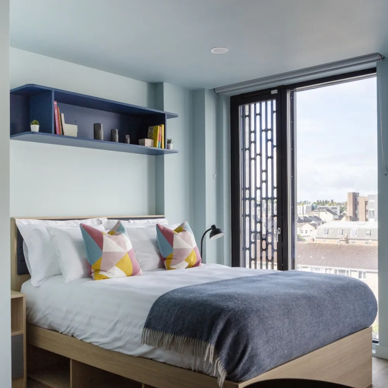Coleman Court Summer Accommodation