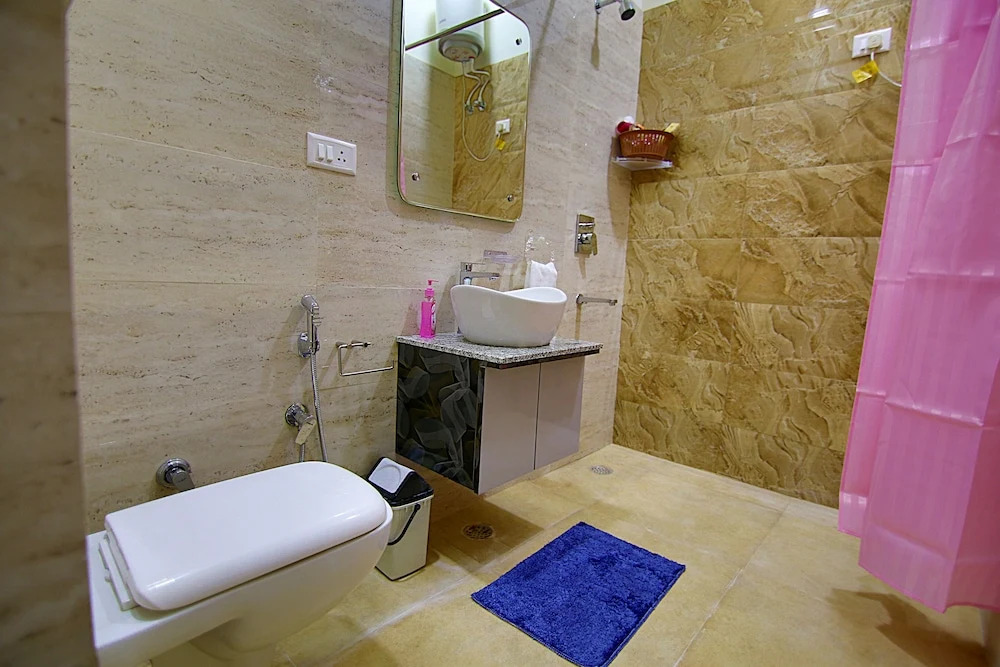 The Hideout Agra Garden Homestay - Near Taj Mahal