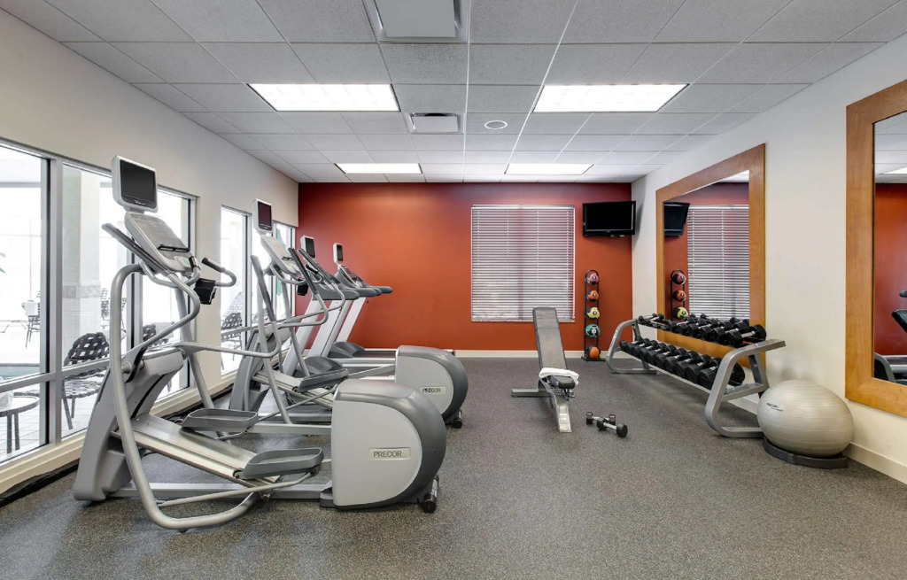 Hilton Garden Inn Naperville/Warrenville