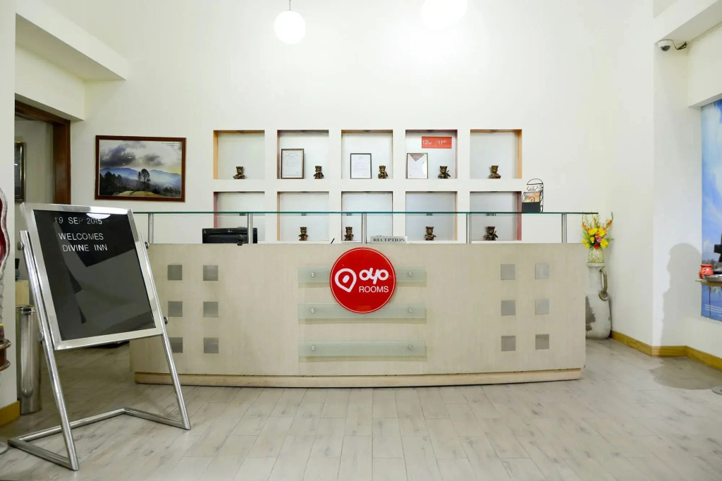 OYO 1801 Hotel Divine Inn