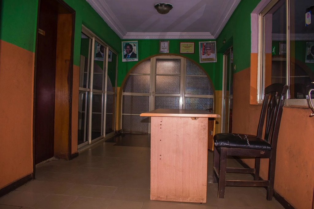 Jolac Hotel And Suites