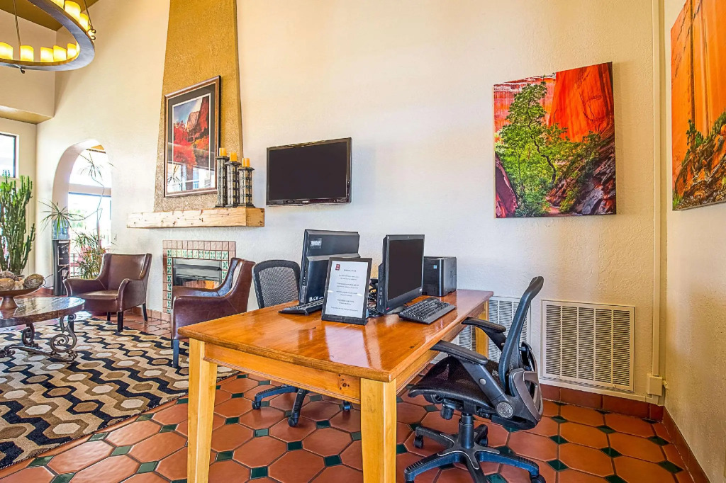 Clarion Suites St George - Convention Center Area