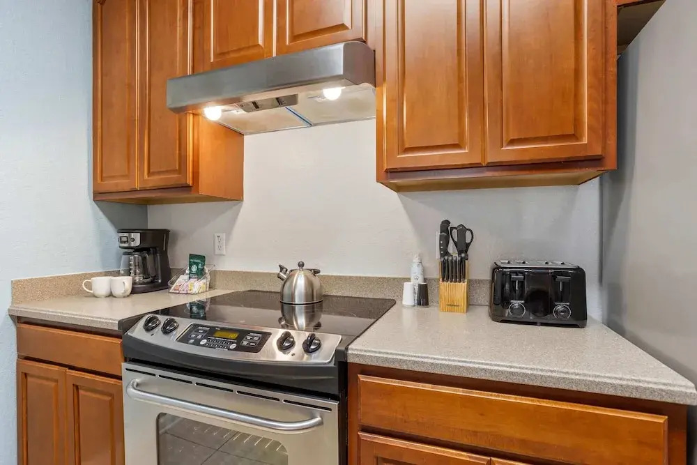Cozy Condo w FREE Vista Cay Resort Access
