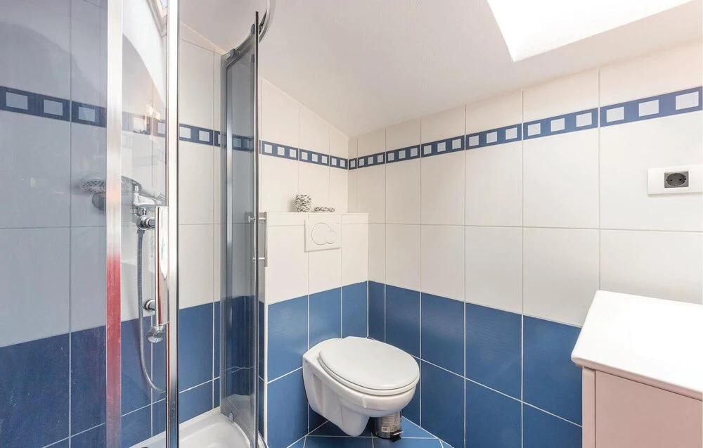 Beautiful Home in Pula With Wifi and 4 Bedrooms
