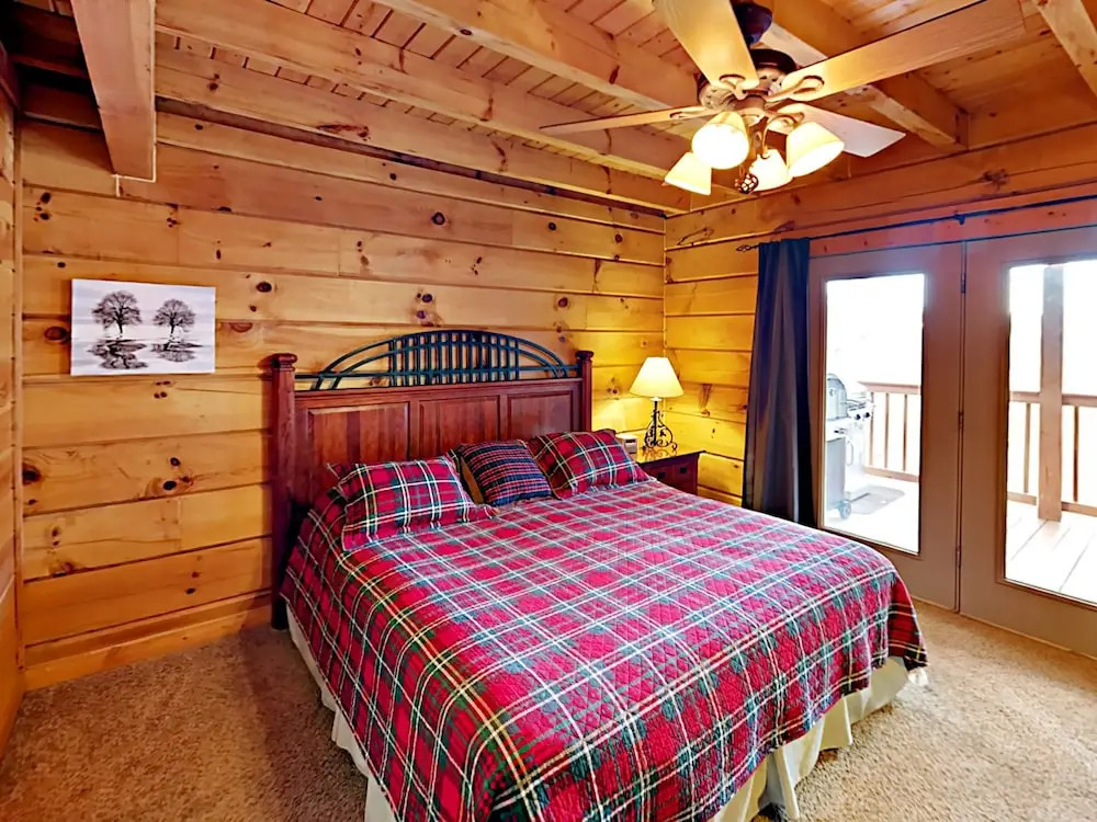 426 Forrest Springs Dr Cabin 3 Bedrooms 3 Bathrooms Cabin