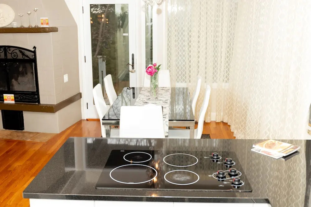 The Romantic & Luxurious House