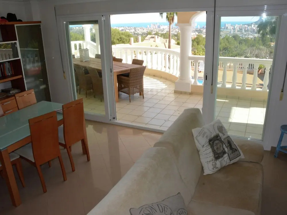 Stunning Detached Villa With Private Pool and Clear View Over Calpe