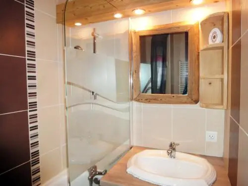 Residence Creux De l'ours Rouge