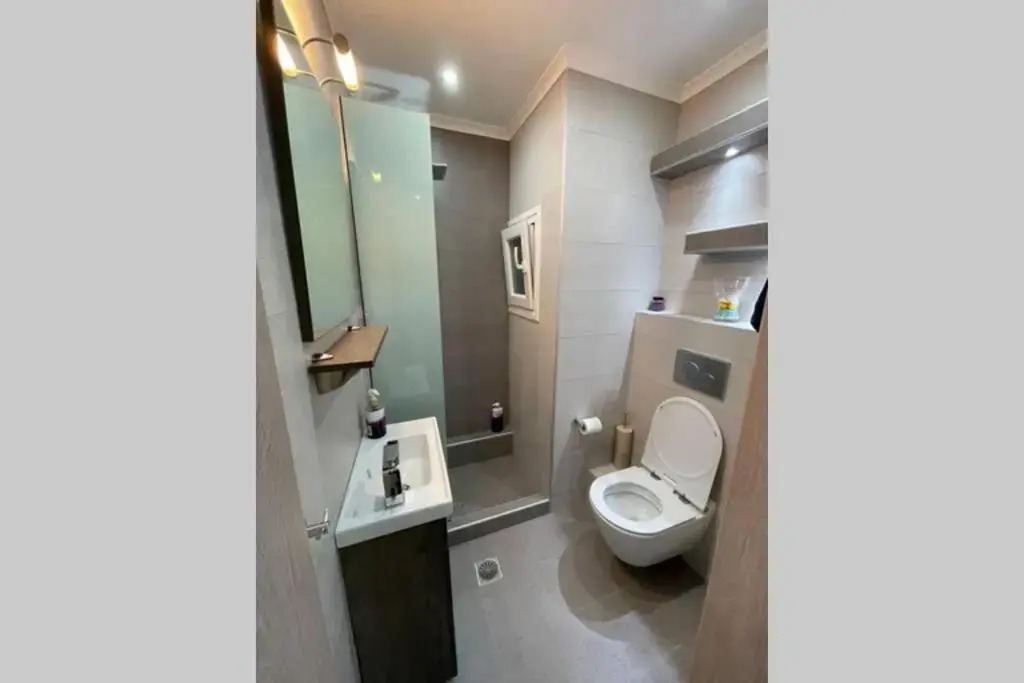 Comfort And Seaview Apartment Nea Paralia