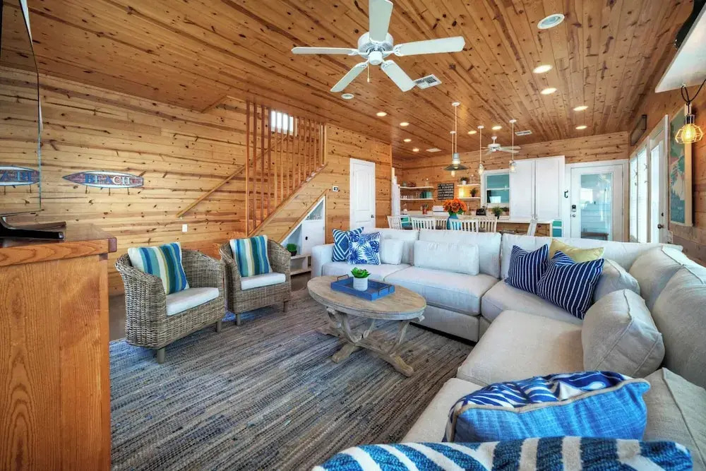 Gated Community w/ Pool 5mins to Beach Latitude Adjustment by Avantstay