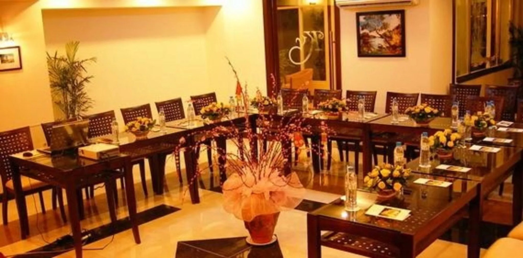 Golden Ant Hotel