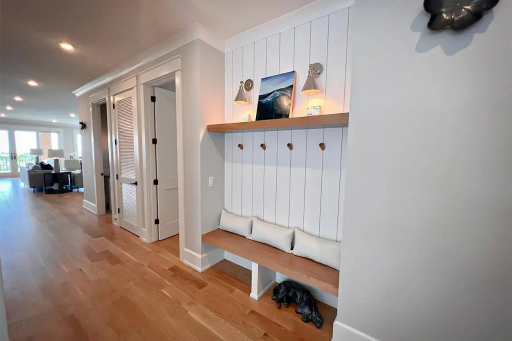 Gallery By The Sea by Sea Scape Properties