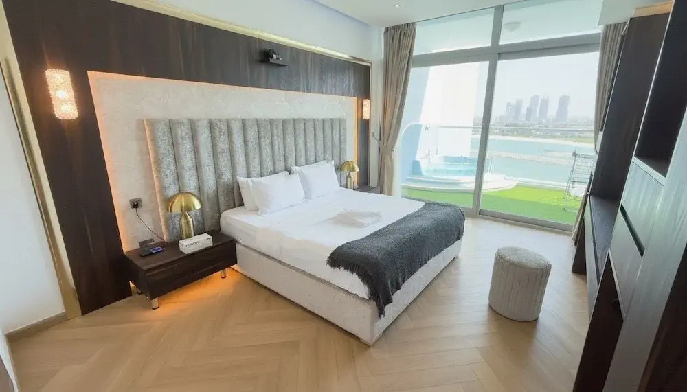Highend Azure Stay In Palm Jumeirah