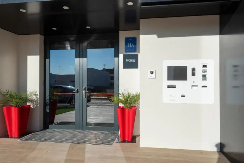 Sercotel Plana Suites