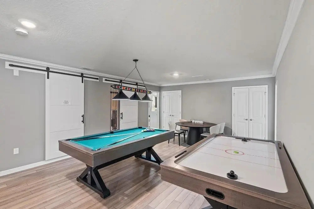 Windsor Island Resort 10 Bedroom Themed Private Home with Pool+Spa & Resort Amenity Access 10 Home