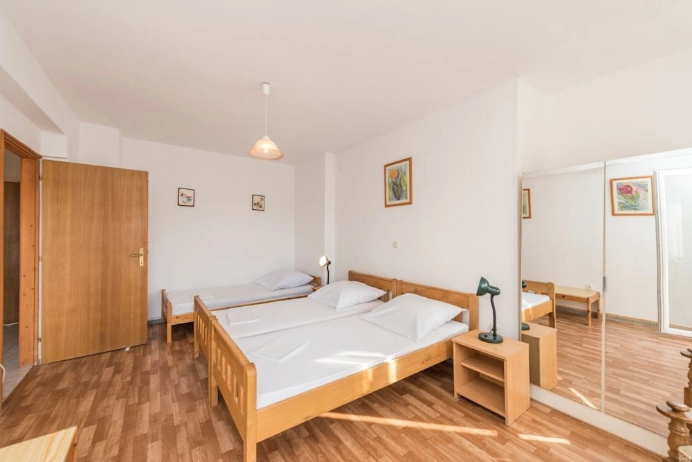 Apartments Jadra