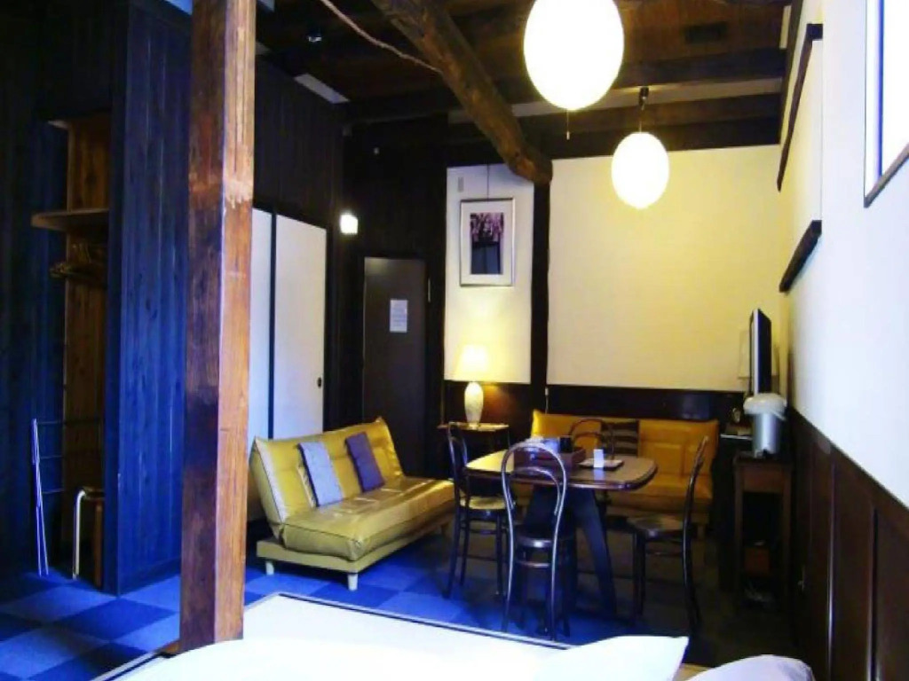 Rickshaw inn