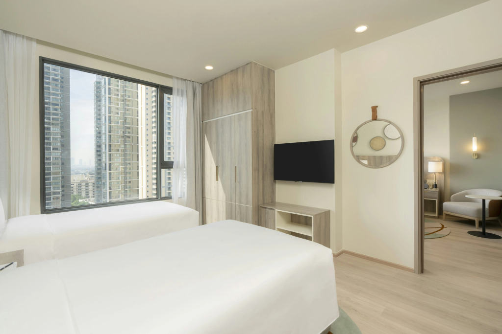 Staybridge Suites Bangkok Sukhumvit by IHG