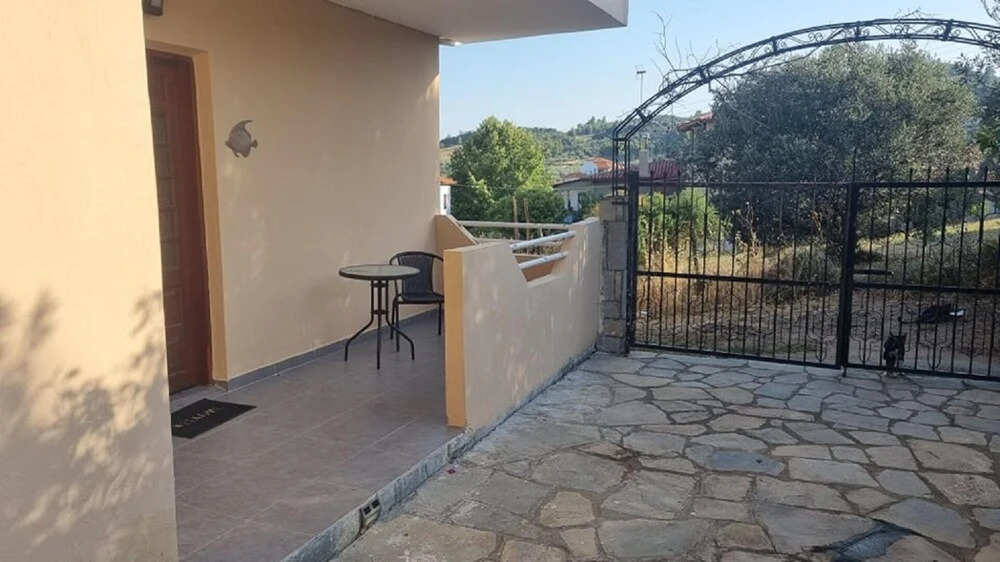Apt - Sleeps 4 - Pets Ok - Parking - Balcony